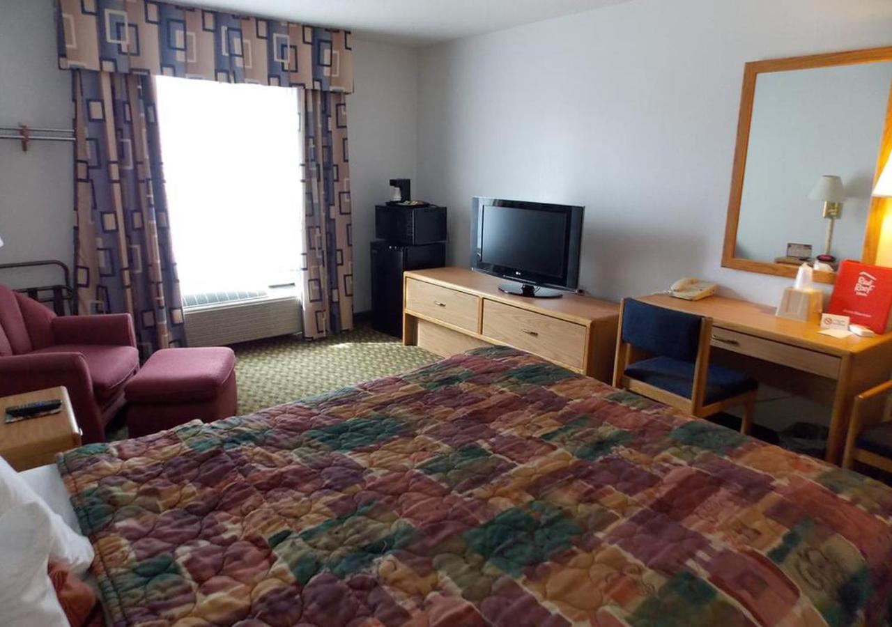 Norwood Inn And Suites - Minneapolis-St Paul Roseville Εξωτερικό φωτογραφία