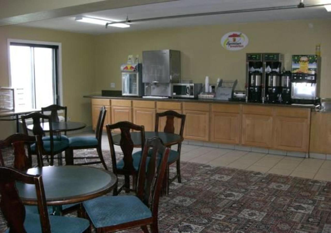 Norwood Inn And Suites - Minneapolis-St Paul Roseville Εξωτερικό φωτογραφία