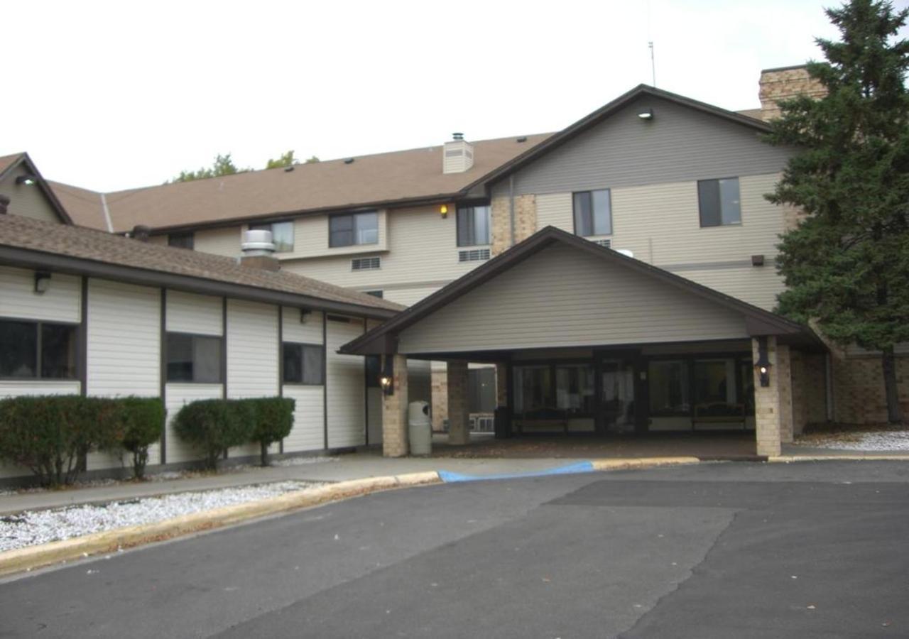 Norwood Inn And Suites - Minneapolis-St Paul Roseville Εξωτερικό φωτογραφία
